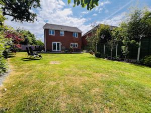 Photo 6- click for photo gallery